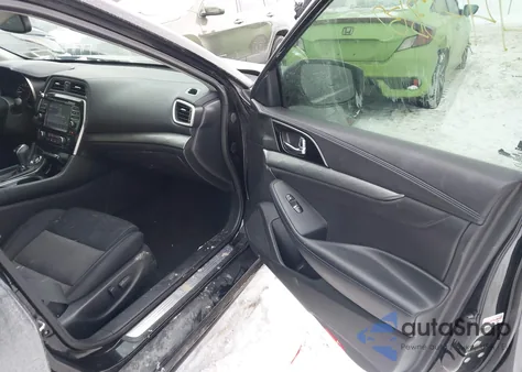 2018 Nissan Maxima 3.5 S z USA, uszkodzony, nr VIN 1N4AA6AP8JC367668